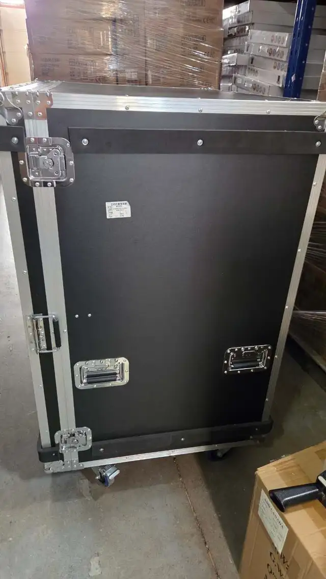 Heavy-Duty ATA Flight Case / Road Case with Wheels (Custom Foam