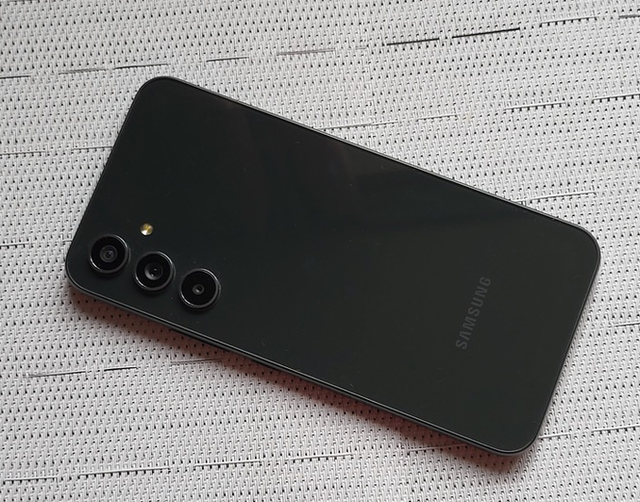 Samsung A54 5G 128GB Like New Condition Unlocked