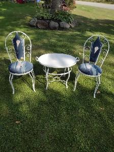 3 pcs Rod Iron patio set