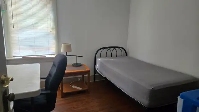 Downtown nice private room
