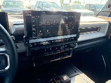 2024 GMC HUMMER EV SUV 2X - Photo 17