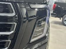 2026 GMC Yukon XL AT4 - Photo 10