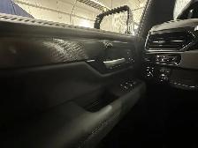 2026 GMC Yukon XL AT4 - Photo 21