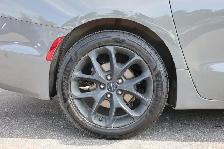 2021 Chrysler Pacifica Limited - NOACCIDENTS|REAR.ENTPKG|SUNROOF - Photo 4