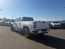 2024 Chevrolet Silverado 2500HD LT Z71 Sport Edition 6.6L - Photo 4