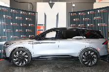 2024 Lincoln Nautilus Reserve ONEOWNER|CARPLAY|48INCHDISPLAY|PAN - Photo 3