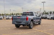 2026 GMC Sierra 3500HD Denali - Photo 9