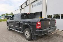 2022 RAM 3500 Limited - NO ACCIDENTS | CARPPLAY | VENT | 4WD - Photo 4