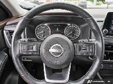 2023 Nissan Rogue SV MOONROOF | MIDNIGHT | AWD | TECH | SAFETY! - Photo 13