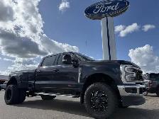 2024 Ford Super Duty F-350 DRW LARIAT / 6.7L HO DIESEL! / LEVELE