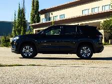 2027 Chevrolet Equinox AWD LT - Photo 11
