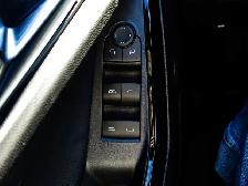 2027 Chevrolet Equinox AWD LT - Photo 19