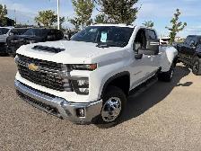 2024 Chevrolet Silverado 3500HD LT DRW 6.6L Duramax - Photo 3
