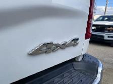 2024 Ram 3500 Big Horn | Push Start | Rear Cam | Cruise Control - Photo 23