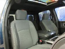 RAM 1500 CLASSIC 2023 WARLOCK CREW-CAB BOITE 5'7' HEMI 4X4 5.7L - Photo 16