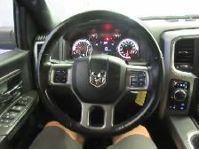 RAM 1500 CLASSIC 2022 WARLOCK CREW-CAB BOITE 5'7' HEMI 4X4 5.7L - Photo 16