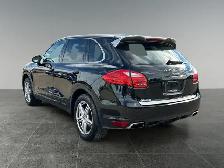 2014 Porsche Cayenne Platinum Edition / AWD - Photo 4