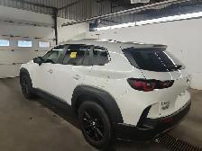 2024 Mazda CX-50 - Photo 4