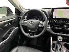 2024 Toyota Highlander Platinum - Photo 16