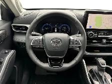 2024 Toyota Highlander Platinum - Photo 17