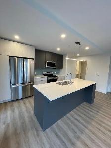 Luxury Senior 50  Only 1 Beds, 2 Beds   Den $1995-$2395 Nov/Dec