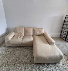 FREE DELIVERY Beautiful Cream Leather Sectional / L Shape Sofa - Photo 3
