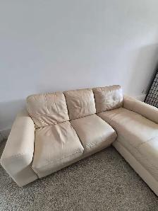 FREE DELIVERY Beautiful Cream Leather Sectional / L Shape Sofa - Photo 8