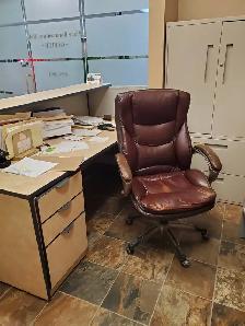 375 SF UNIT IN BUSY BONAVENTURE MALL - Photo 6