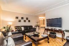 3 Bedroom apartment with basement - Photo 3