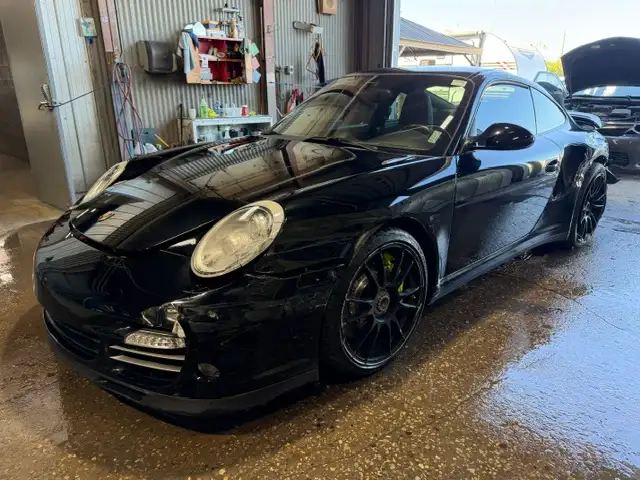 2011 Porsche 911 JUST IN AT PICNSAVE !!