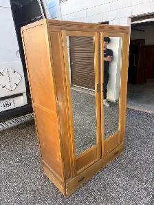Free delivery used antique Wardrobe with Mirrored Doors - Photo 2