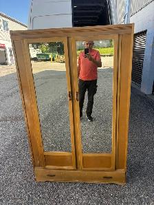 Free delivery used antique Wardrobe with Mirrored Doors - Photo 4