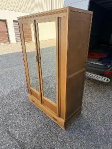 Free delivery used antique Wardrobe with Mirrored Doors - Photo 7