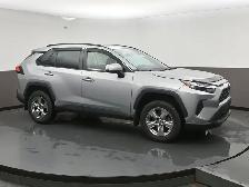 2022 Toyota RAV4 Hybrid XLE AWD | FUEL SAVER | APPLE CARPLAY & A