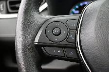 2022 Toyota RAV4 Hybrid XLE AWD | FUEL SAVER | APPLE CARPLAY & A - Photo 9