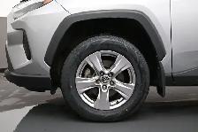 2022 Toyota RAV4 Hybrid XLE AWD | FUEL SAVER | APPLE CARPLAY & A - Photo 21