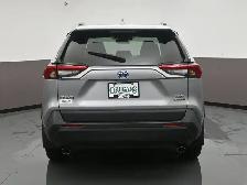2022 Toyota RAV4 Hybrid XLE AWD | FUEL SAVER | APPLE CARPLAY & A - Photo 37
