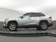 2022 Toyota RAV4 Hybrid XLE AWD | FUEL SAVER | APPLE CARPLAY & A - Photo 45