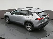 2022 Toyota RAV4 Hybrid XLE AWD | FUEL SAVER | APPLE CARPLAY & A - Photo 52