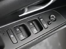 2022 Hyundai Elantra Preferred ANDROID/APPLE, FACTORY REMOTE STA - Photo 5