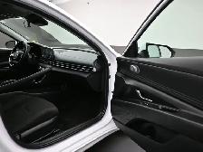 2022 Hyundai Elantra Preferred ANDROID/APPLE, FACTORY REMOTE STA - Photo 22