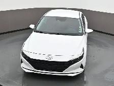 2022 Hyundai Elantra Preferred ANDROID/APPLE, FACTORY REMOTE STA - Photo 39