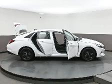 2022 Hyundai Elantra Preferred ANDROID/APPLE, FACTORY REMOTE STA - Photo 46
