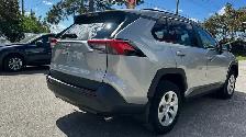 2021 Toyota RAV4 LE -NO ACCIDENT-LOW MILEAGE-BLIND SPOT MONITOR- - Photo 5