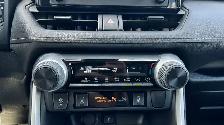 2021 Toyota RAV4 LE -NO ACCIDENT-LOW MILEAGE-BLIND SPOT MONITOR- - Photo 18