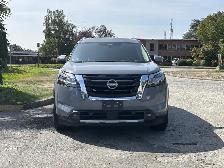 2023 Nissan Pathfinder Platinum 4dr 4x4 Automatic - Photo 3