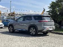 2023 Nissan Pathfinder Platinum 4dr 4x4 Automatic - Photo 7