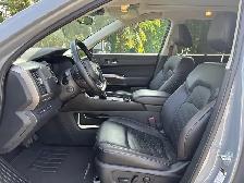 2023 Nissan Pathfinder Platinum 4dr 4x4 Automatic - Photo 13