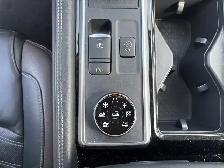2023 Nissan Pathfinder Platinum 4dr 4x4 Automatic - Photo 31