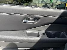 2023 Nissan Pathfinder Platinum 4dr 4x4 Automatic - Photo 37